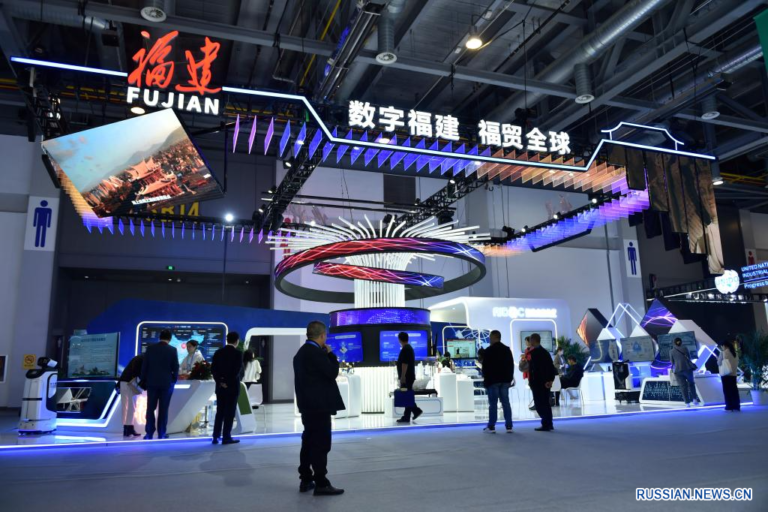 В Ханчжоу стартовала 2-я Глобальная выставка цифровой торговли